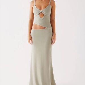 NWT Jocelyn Maxi Dress in Sage SZ 2 Peppermayo